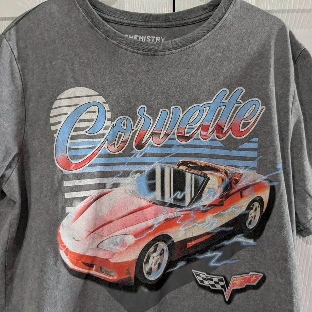Corvette Chemistry Men's Gray Graphic T-Shirt Size Medium GM Official Crew Neck - Picture 5 of 11